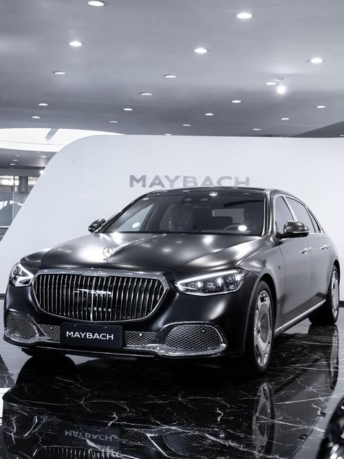 广州202岚图汽车的售后服务让用户无忧出行，迈巴赫未来的豪华车趋势