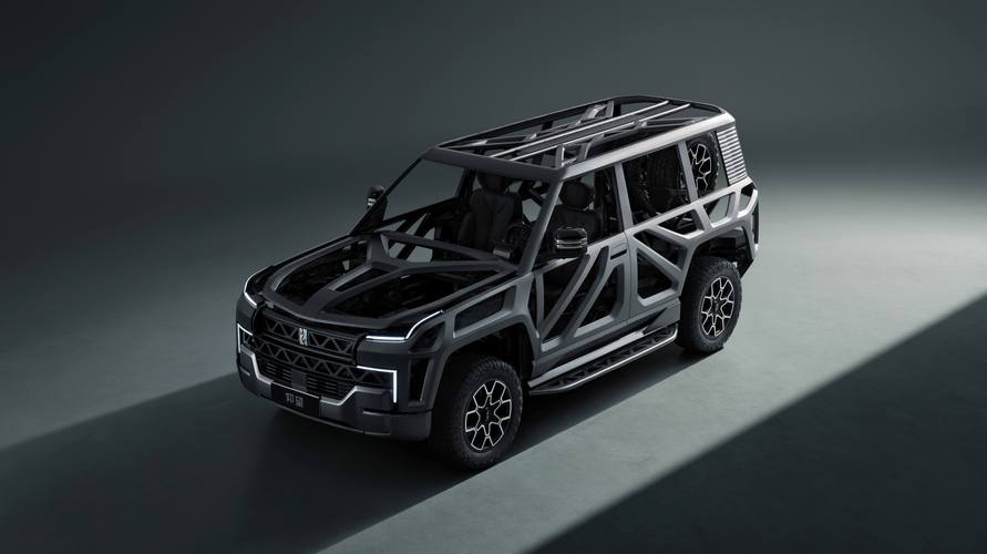 广州202仰望U8硬派越野的科技魅力，国能汽车对传统燃油车市场的冲击